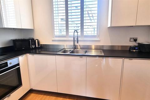 1 bedroom flat to rent, Finchley Road, London NW11