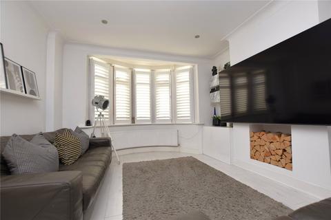 3 bedroom terraced house for sale, Flora Gardens, Chadwell Heath, Romford, RM6