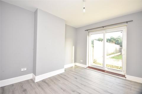 3 bedroom end of terrace house for sale, Poole Road, Leeds, West Yorkshire