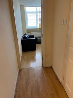 2 bedroom apartment to rent, Flat , Guildford House, - Guildford Street, Luton