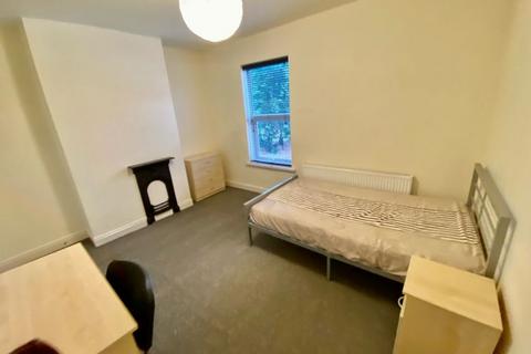 3 bedroom house share to rent, 49 Mount Street, City Centre