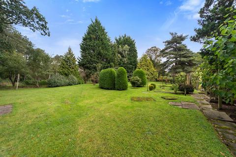 2 bedroom bungalow for sale, Redland Lodge, Redland Drive, Colwall, Malvern, Herefordshire, WR13 6ES