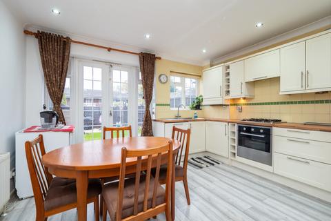 2 bedroom end of terrace house for sale, Frampton Close, Sutton SM2
