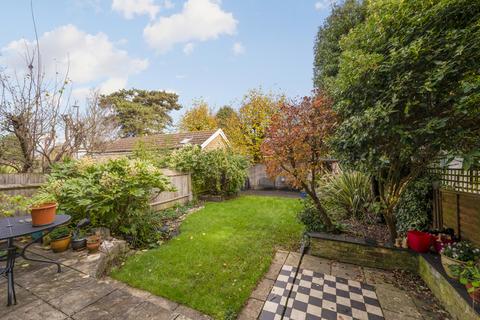 3 Cliveden Road, London, SW19 3RD