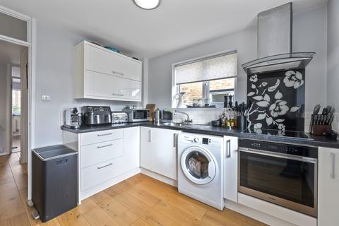 2 bedroom maisonette for sale, Blakes Lane, New Malden KT3