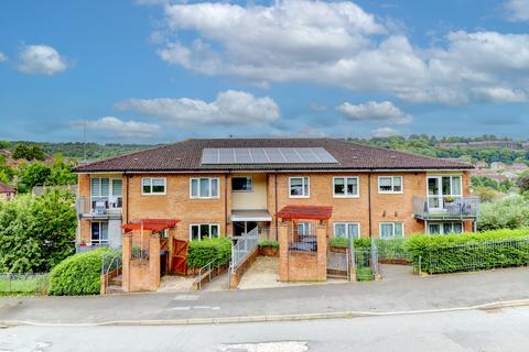 2 bedroom apartment for sale, St. Hughs Avenue, Buckinghamshire HP13