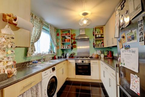 2 bedroom apartment for sale, St. Hughs Avenue, Buckinghamshire HP13