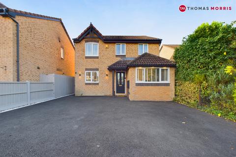 4 bedroom detached house for sale, Armingford Crescent, Royston SG8