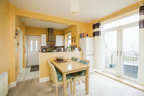 2 bedroom end of terrace house for sale, Highroad Well Lane, West Yorkshire HX2