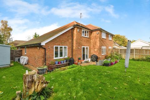 4 bedroom semi-detached house for sale, Nackington Road, Kent CT4