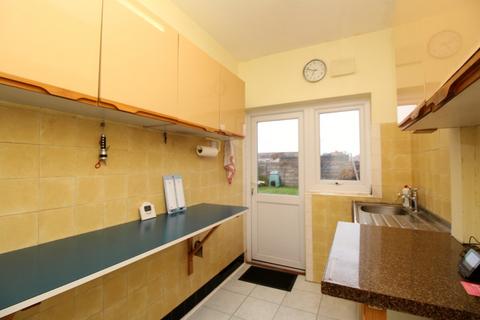 3 bedroom semi-detached house for sale, Brookdale Road, Denbighshire LL18