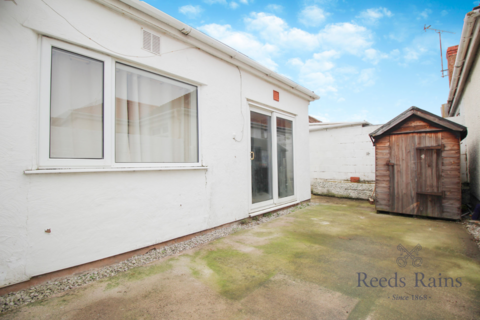 2 bedroom bungalow for sale, County Drive, Denbighshire LL18