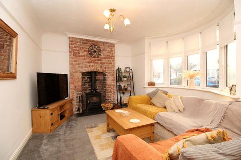 4 County Drive, Rhyl, LL18 4AY