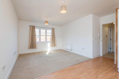 2 bedroom apartment to rent, Scampston Drive, Wakefield WF3