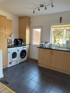 4 bedroom terraced house to rent, St. Annes Road, Exeter