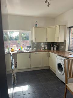 4 bedroom terraced house to rent, Park Road, Exeter