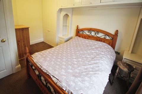 73 Bartle Road, Sheffield, S12 2QP