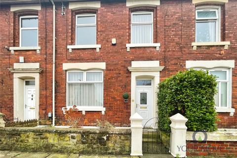 3 bedroom terraced house to rent, Penzance Street, Lancashire BB2