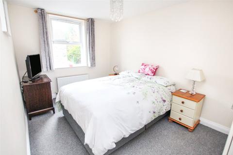 2 bedroom flat for sale, Radstock Road, Radstock BA3