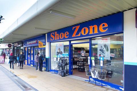 Retail property (out of town) to rent, M Chelmsley Wood, Chelmsley Wood B37