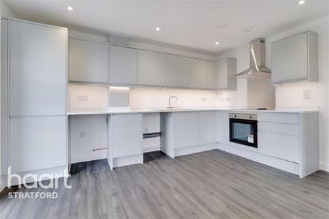 2 bedroom flat to rent, High Road Leytonstone, E11