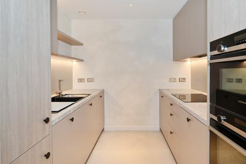 2 bedroom flat for sale, Capella Building, London N1C