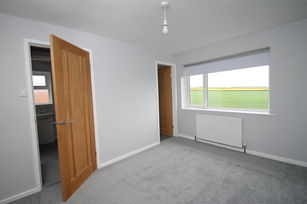 Bedroom 1.JPG