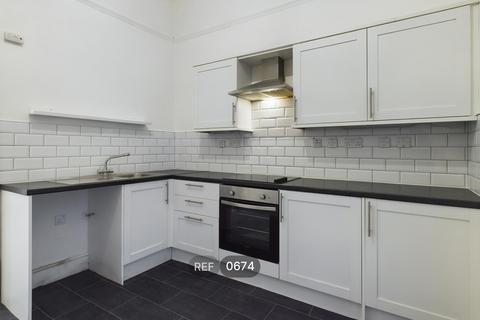 1 bedroom flat to rent, Newland Park, HU5