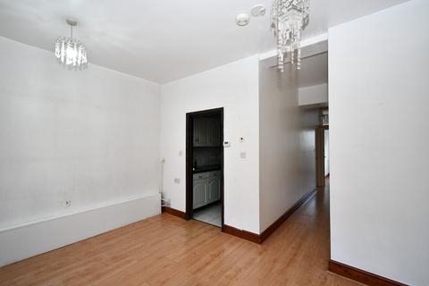 2 bedroom flat to rent, Brooksbank Street, London,  E9