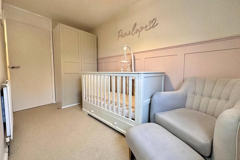 282 Lode Lane, Solihull, B91 2HG
