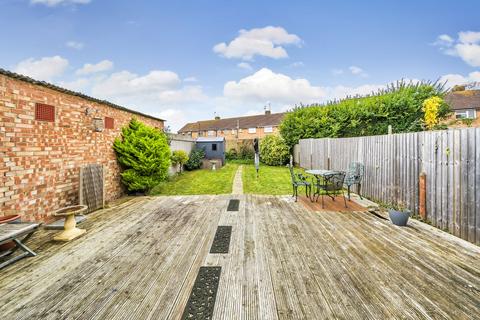 2 bedroom end of terrace house for sale, St. Albans Road, Hampshire PO9