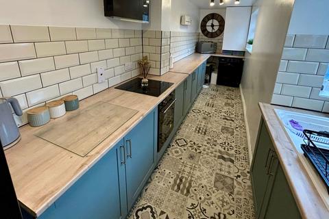 2 bedroom semi-detached house for sale, Chapel Street, Swadlincote DE11