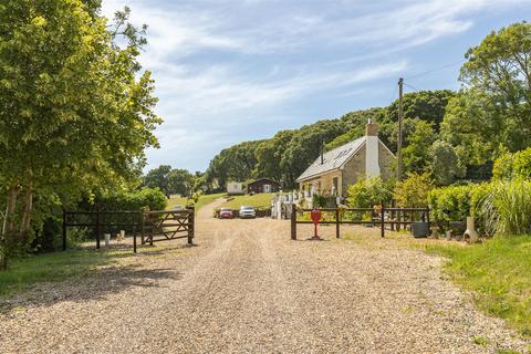 3 bedroom barn conversion for sale, Newport Road, Godshill, Ventnor