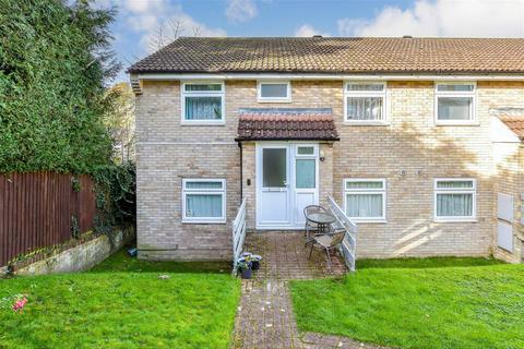 2 bedroom maisonette for sale, Welland Road, Tonbridge, Kent