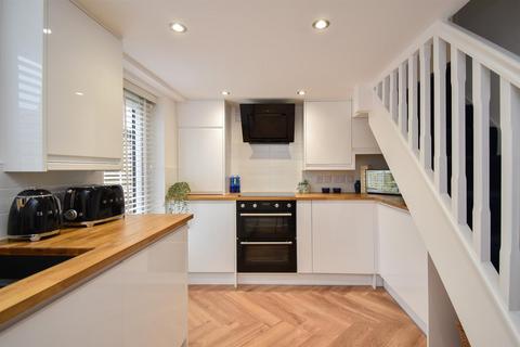 2 bedroom terraced house for sale, Butchers Lane, Three Oaks, Hastings