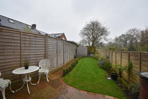 2 bedroom terraced house for sale, Butchers Lane, Three Oaks, Hastings