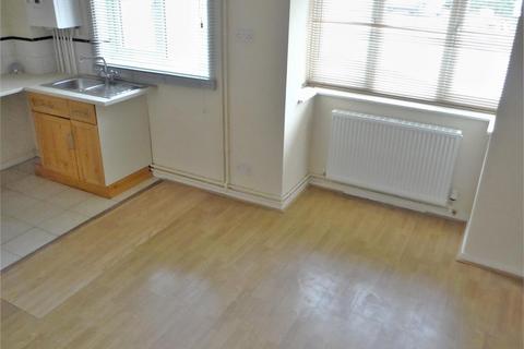 1 bedroom semi-detached house to rent, Marlborough