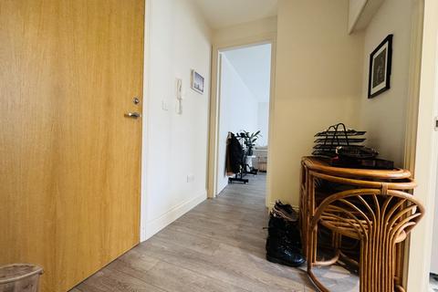 1 bedroom apartment to rent, 21-23 Chatsworth road, London E5