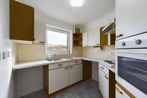 undefined, Emerald Court, Brighton Road, Coulsdon CR5