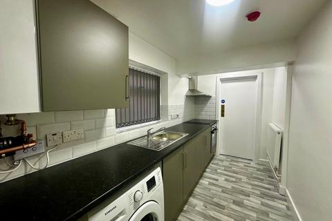 5 bedroom terraced house for sale, 15% NET YIELD - £52,000 P.A NET RENT, Erdington, Birmingham, B23