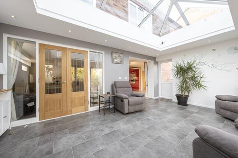 5 bedroom detached house for sale, Desjardins Way, Pershore, Worcestershire