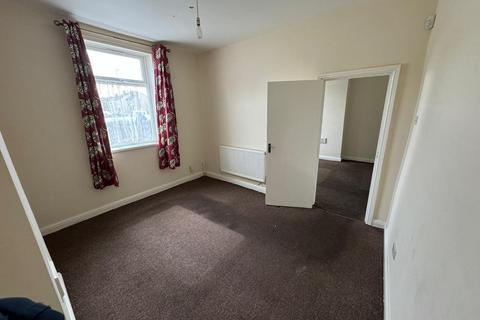 3 bedroom house for sale, Walsall Road, Wednesbury, WS10