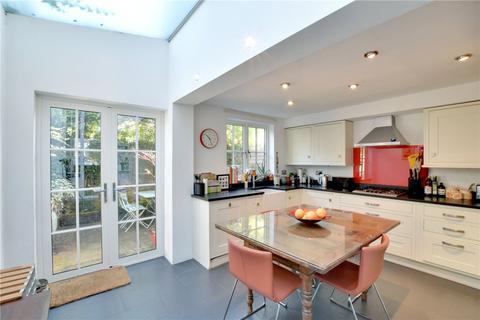 9 Quentin Road, London, SE13 5DQ