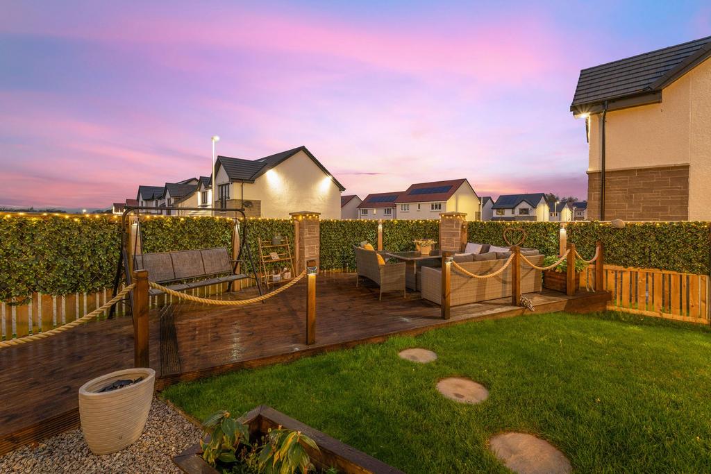 Twilight Rear Garden