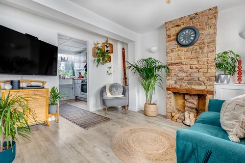 2 bedroom terraced house for sale, Haycroft Road, Surbiton, KT6