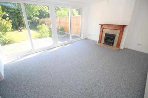 2 bedroom bungalow to rent, Netherfield Road, Sandiacre. NG10 5LP