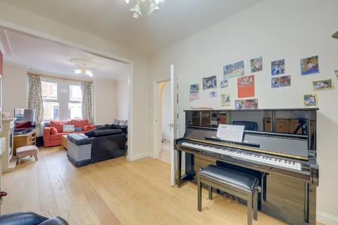 5 bedroom terraced house for sale, Blashford Street, Hither Green , London, SE13