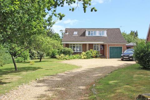 4 bedroom chalet for sale, Fishbourne Lane, Fishbourne, Ryde