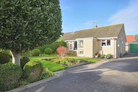 2 bedroom semi-detached bungalow for sale, Kentisworth Road, Marnhull