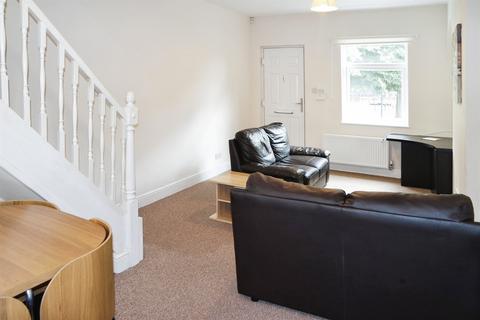 2 bedroom terraced house for sale, Dunkirk Road, Dunkirk, NG7 2LF